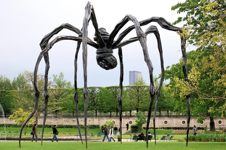 20 most famous sculptures from all around the world